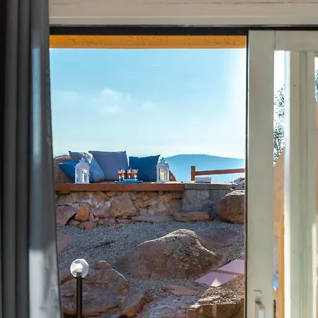 Esmeralda - Free Wifi - With Swimming Pool Villa *