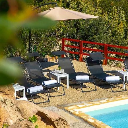 Willa Esmeralda - Free Wifi - With Swimming Pool Costa Paradiso